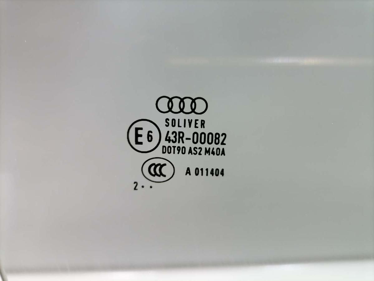 Audi A5 8T original T&uuml;rscheibe rechts Bj.2009